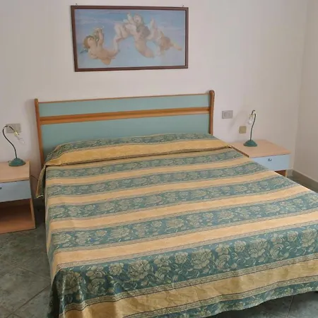 Fenicotteri Apartman *